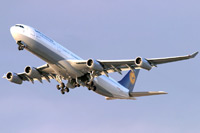 Самолет Airbus A340-300